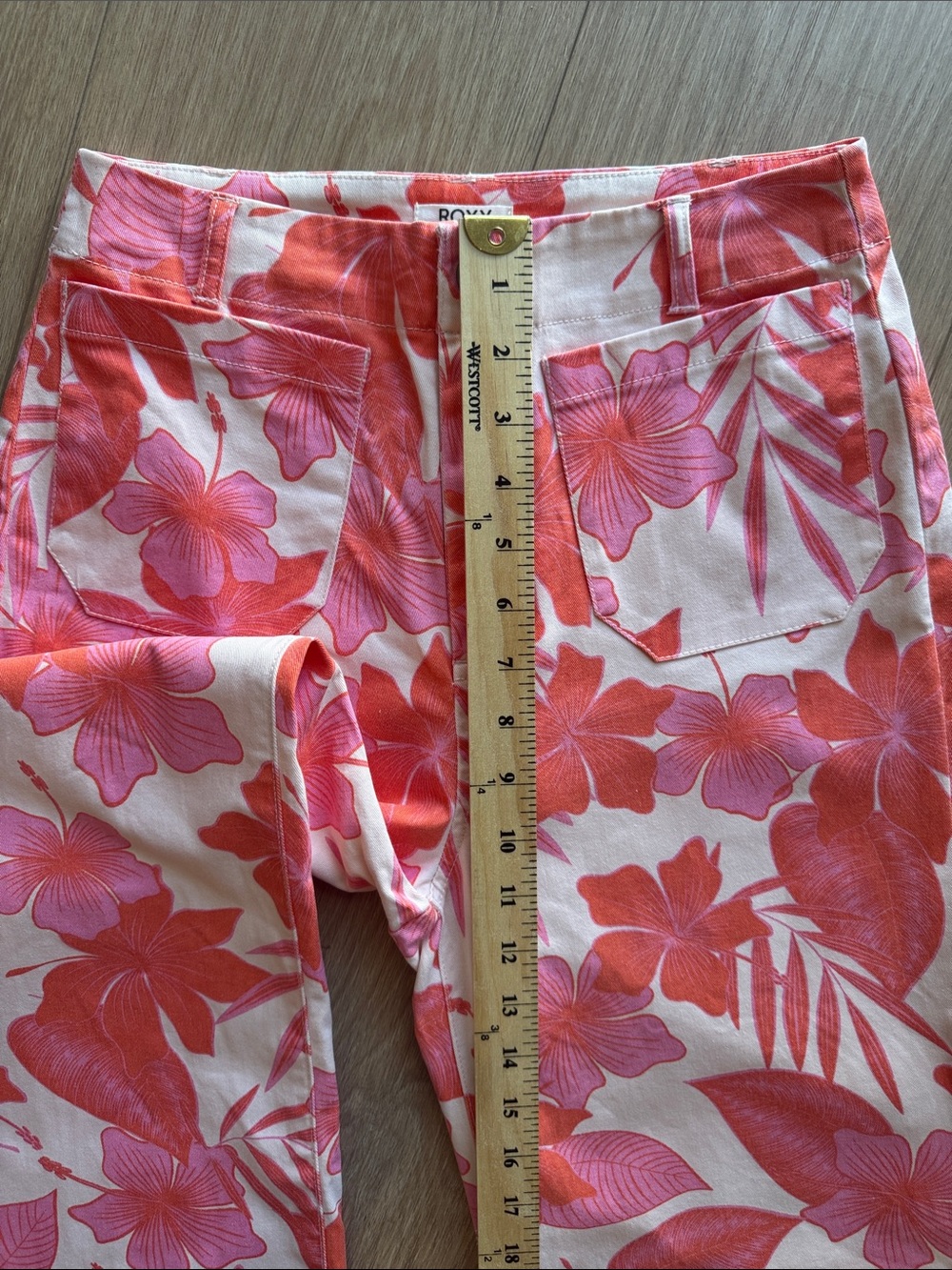 Roxy Coastal Cruiser Wide Leg Trousers Pale Dogwood Hibiscus Size 27 - Picture 15 of 16
